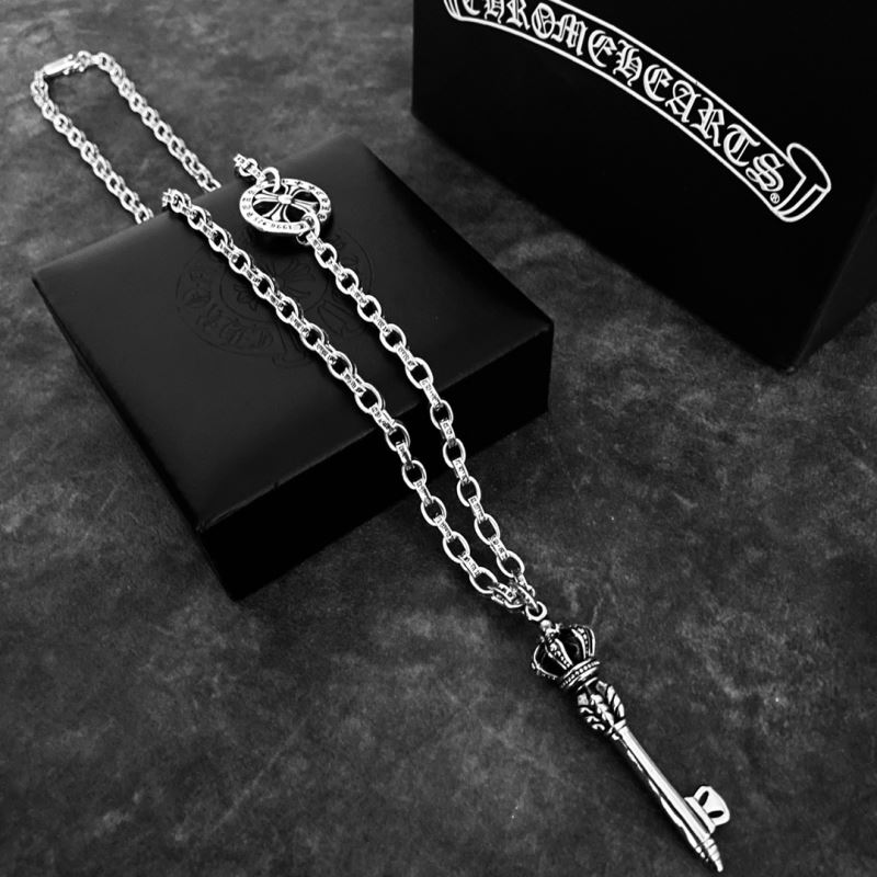 Ch**me He**ts necklaces